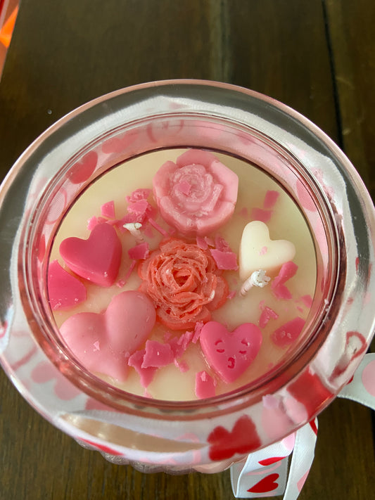 Aquolina Pink Sugar 20 oz soy wax candle